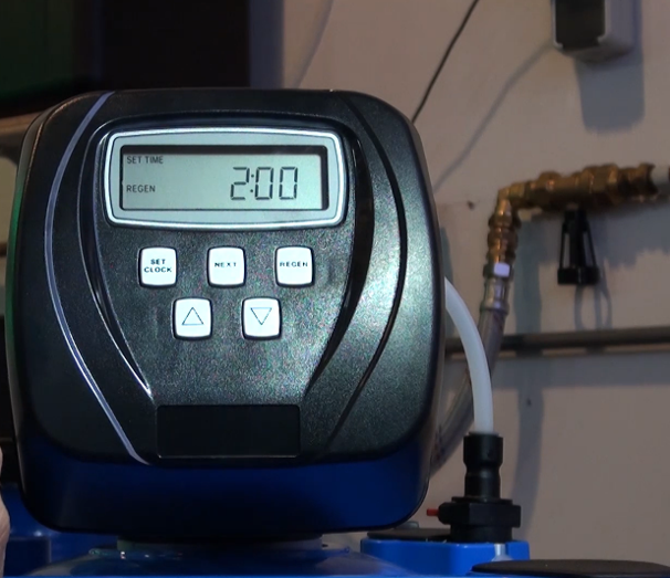 Waterontharder met stroom